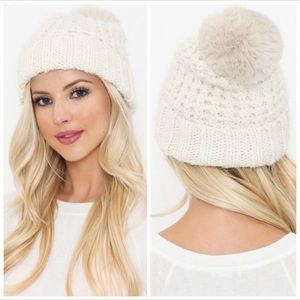Ivory knit faux fur Pom beanies